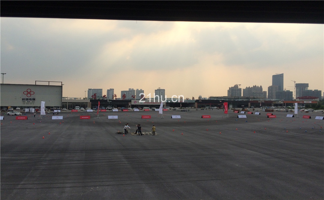 博大汽车公园