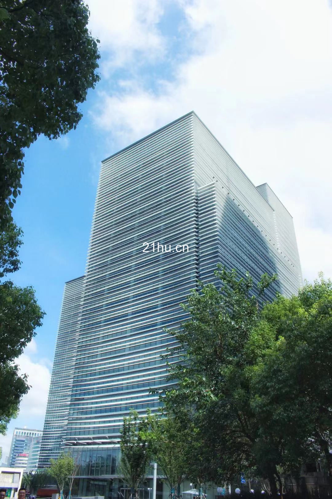陆家嘴金融广场易事好