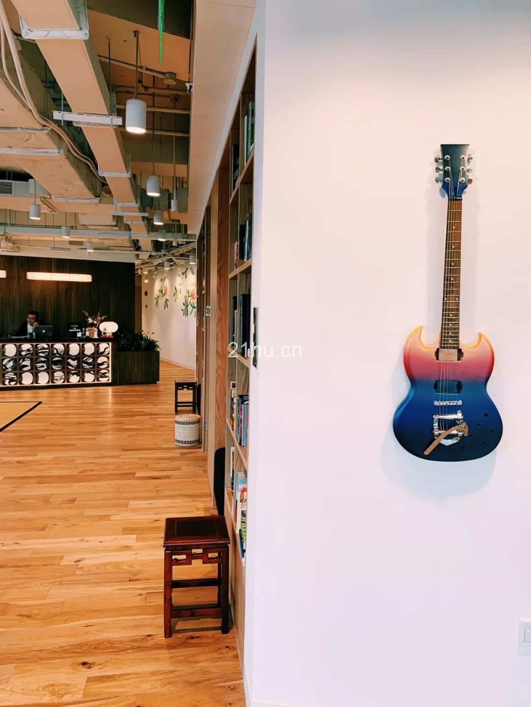 全新揭幕 | 来自陆家嘴中心的老上海记忆，WeWork新梅联合广场“光彩”登场