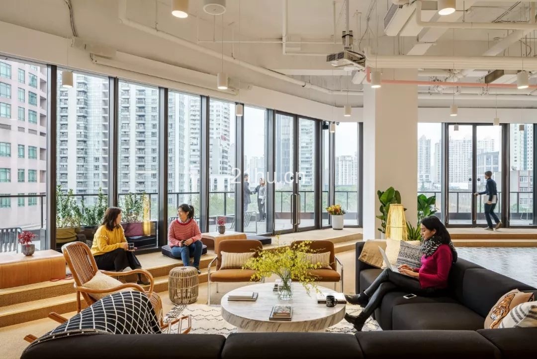 2019压轴大作 | 在“宇宙中心”淮海路,WeWork把老上海打造出了新景象