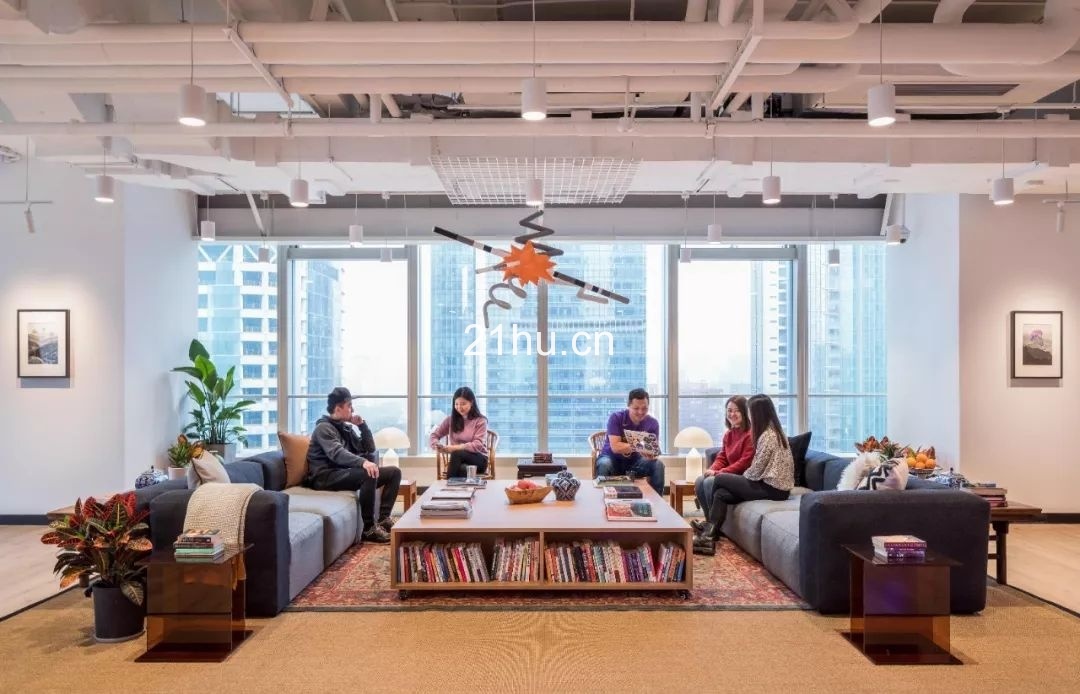 WeWork正式进驻南京 | 用三个空间,与这座城市来一场空间与艺术的奇妙互动
