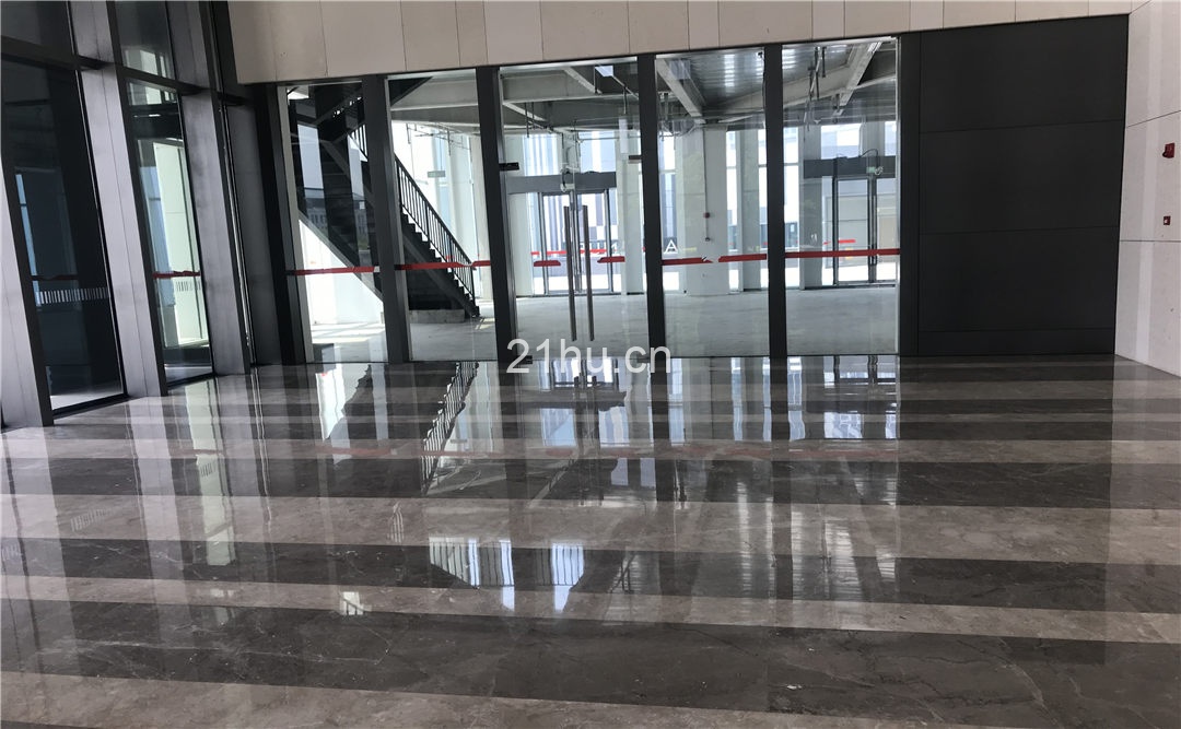 鸿易投资大厦
