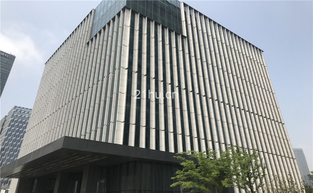 鸿易投资大厦
