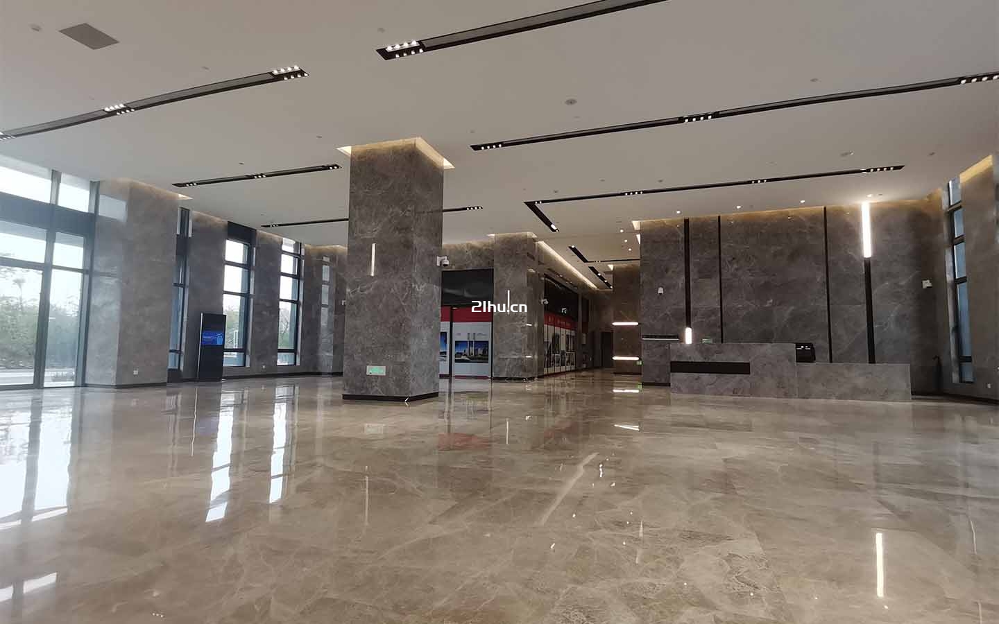 临港海洋科技广场