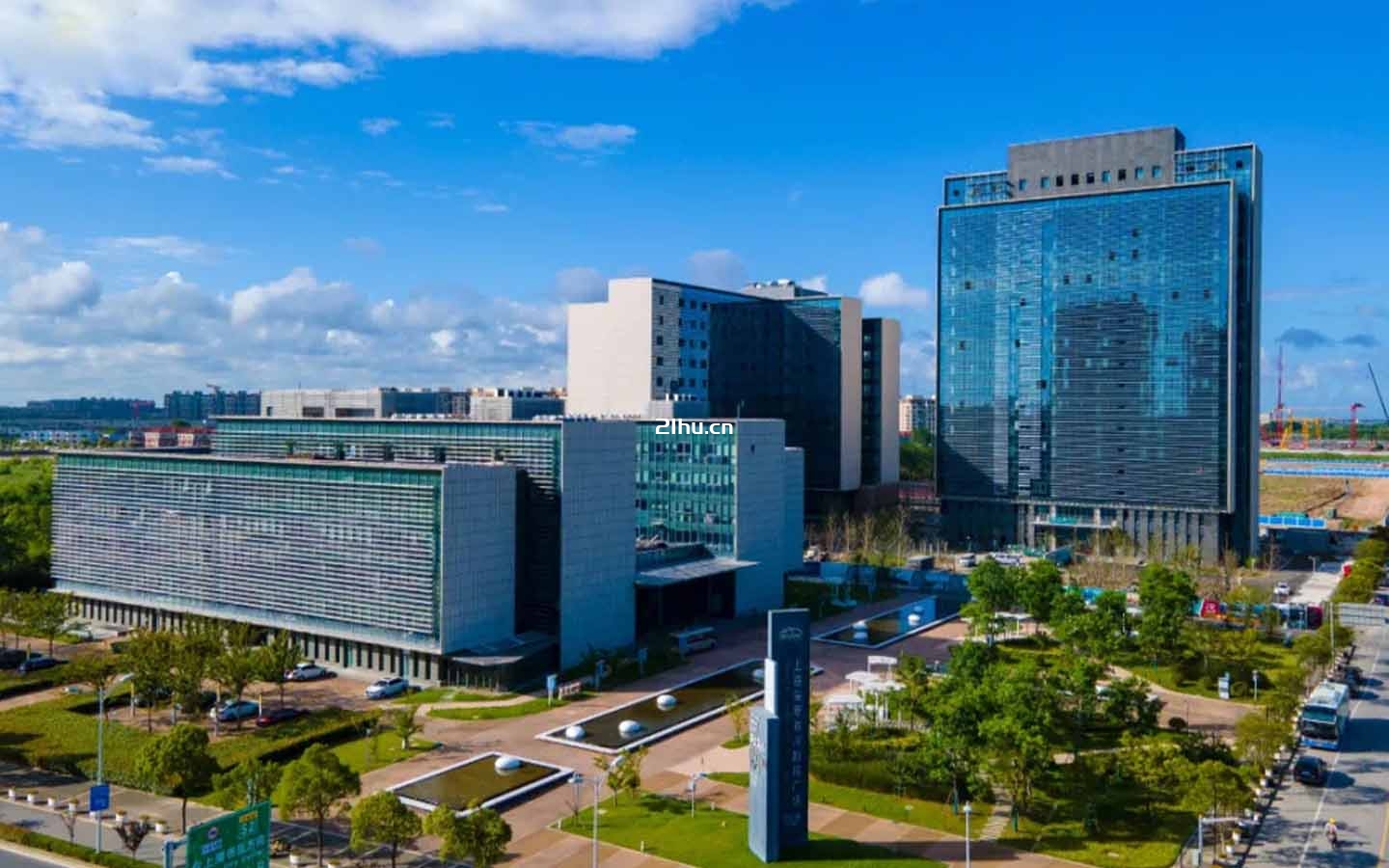 临港海洋科技广场