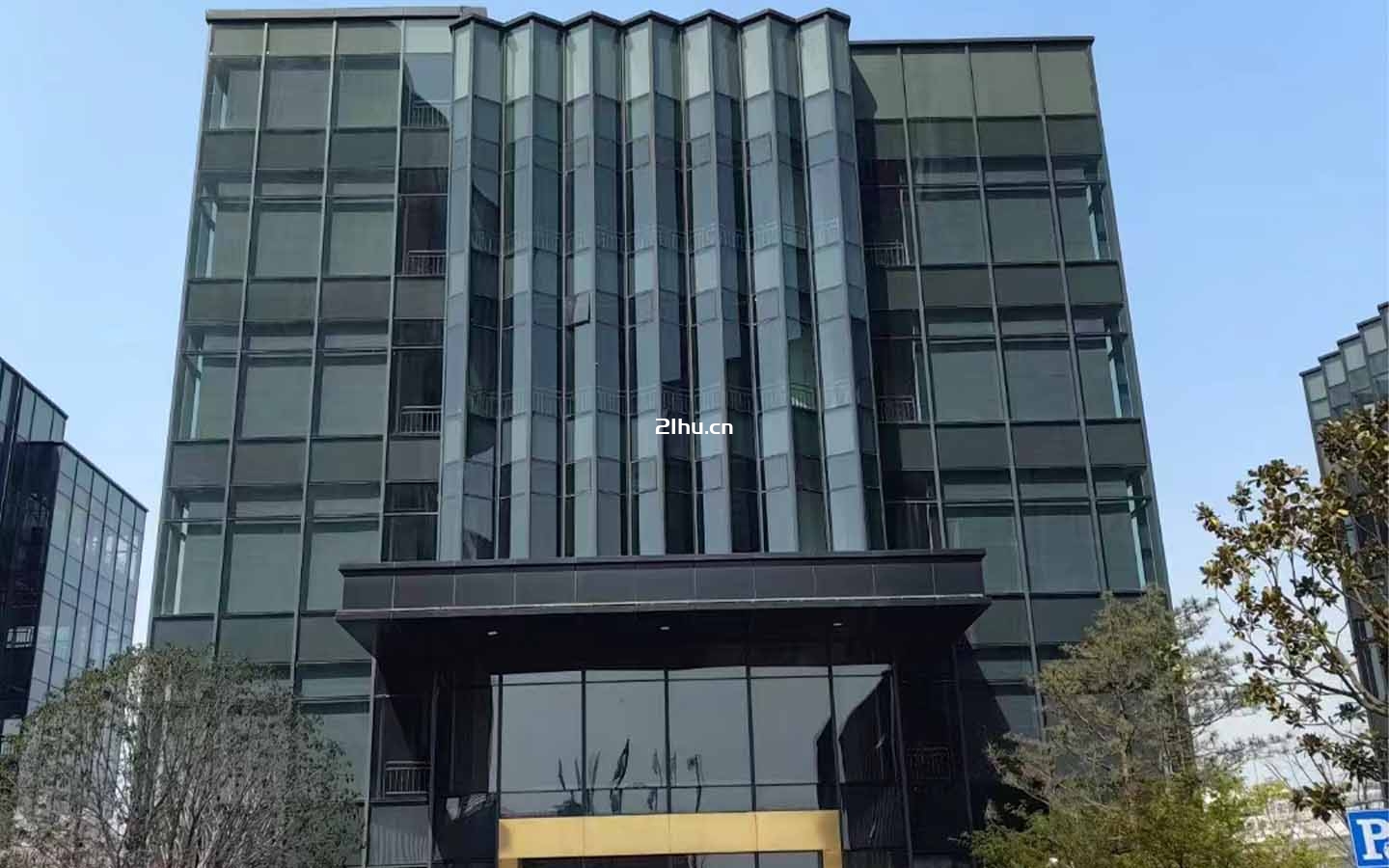 虹泾东八区