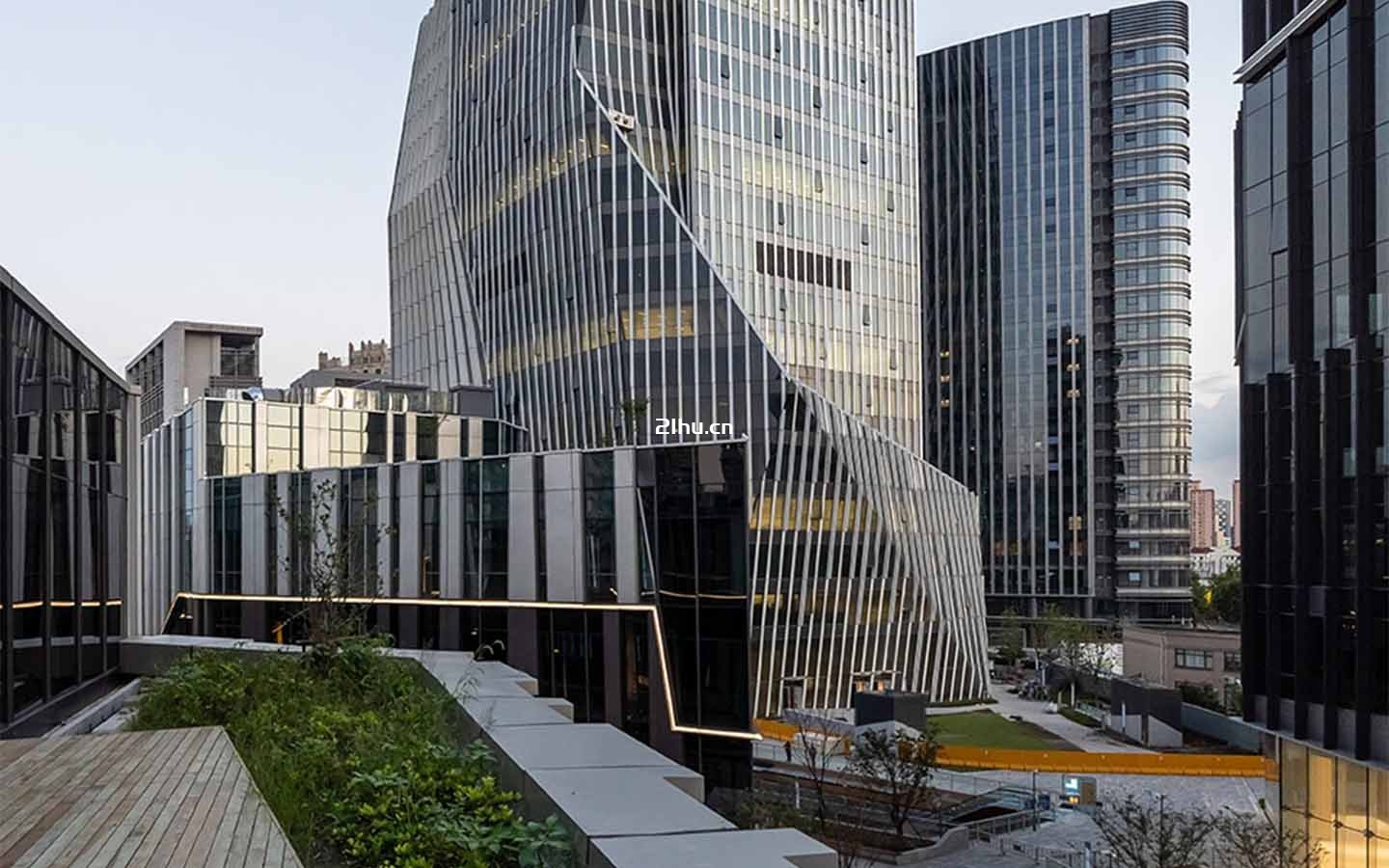 长宁发展国际广场