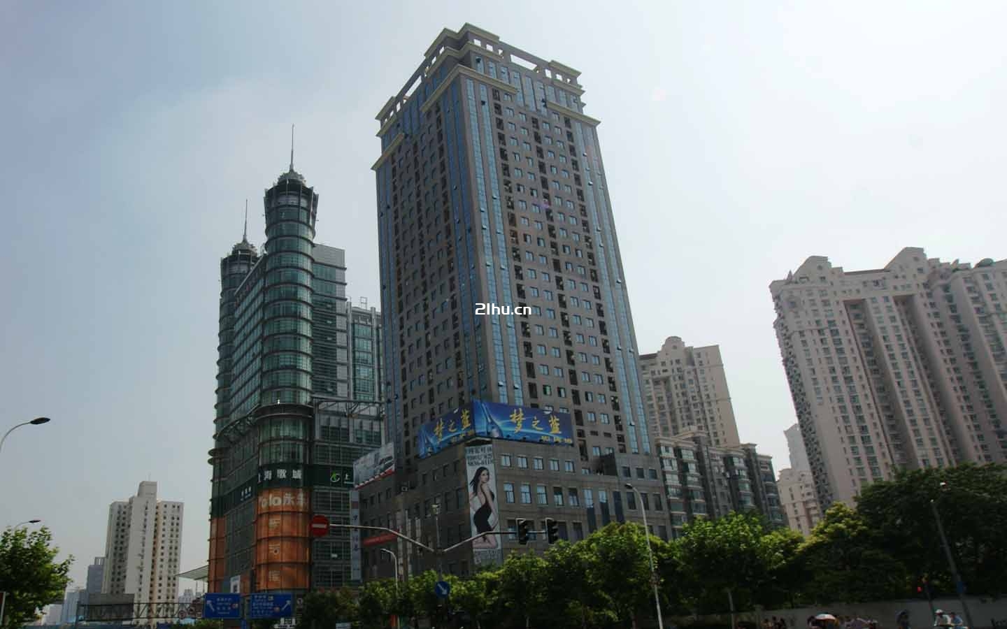 隆宇大厦